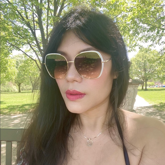 Meet your Posher, Urish ivy - Picture 3 of 11